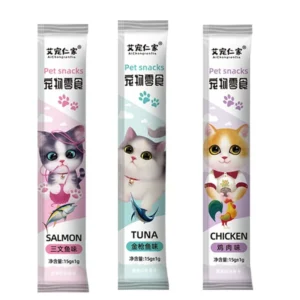 Pack of 20 high-meat lickable cat treat tubes (0.5 oz) in chicken, salmon and tuna flavors